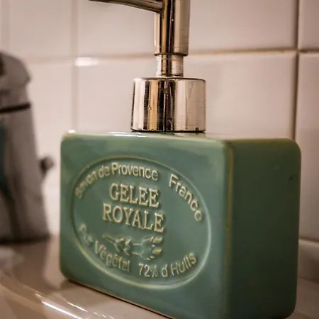 Cozy House Apartment